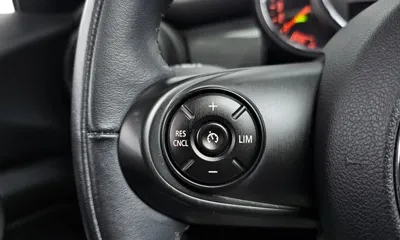 MINI Cooper 2018, 107736 км, за 5185.77 USD - фото 14