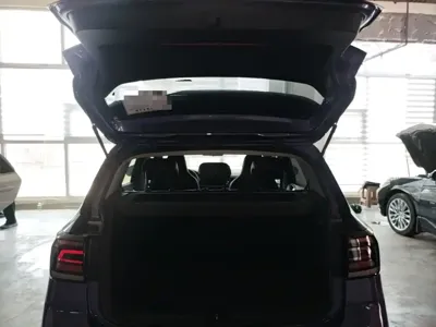 Volkswagen T-Cross 2021, 42500 км, за 8824.04 USD - фото 19