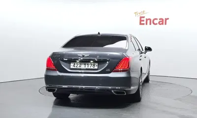 Genesis EQ900 2016, 202197 км, за 9188.27 USD