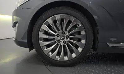 Genesis EQ900 2016, 202197 км, за 9188.27 USD