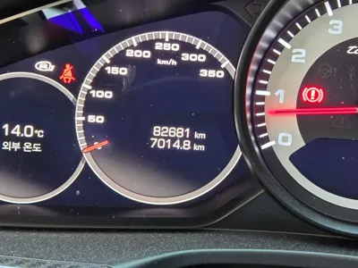 Porsche Panamera 2018, 89000 км, за 51192.86 USD - фото 14