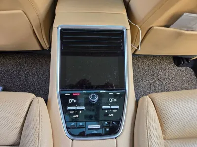 Porsche Panamera 2018, 89000 км, за 51192.86 USD - фото 15