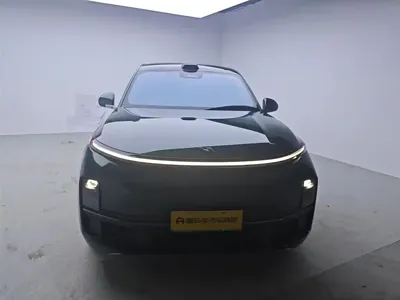 Li Auto Li L9 2023, 47000 км, за 37572.35 USD