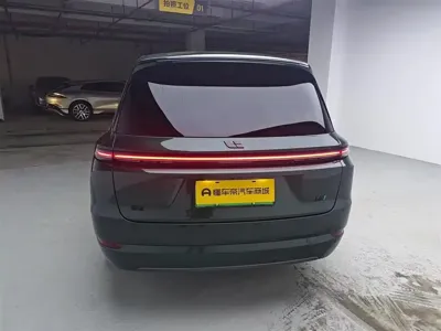 Li Auto Li L9 2023, 47000 км, за 37572.35 USD