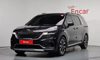 Kia Canival · 2021 год
