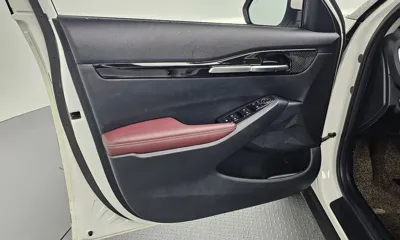 Kia Seltos 2022, 50719 км, за 15830.63 USD - фото 24