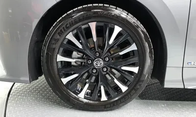 Toyota Alphard 2025, 5590 км, за 79442.57 USD