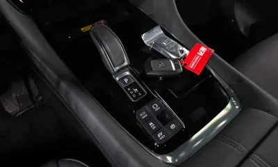 Toyota Alphard 2025, 5590 км, за 79442.57 USD - фото 9