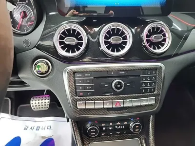 Mercedes-Benz GLA-Class 2018, 72445 км, за 15526.92 USD - фото 10