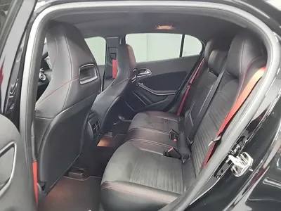 Mercedes-Benz GLA-Class 2018, 72445 км, за 15526.92 USD - фото 12