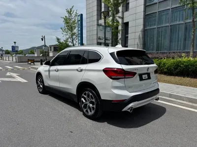 BMW X1 2022, 40000 км, за 17411.98 USD