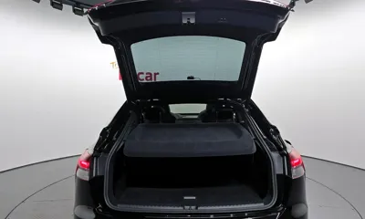 Audi Q4 e-tron 2022, 59412 км, за 25684.19 USD - фото 20