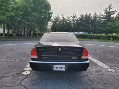 Hyundai Equus 2002, 66067 км, за 2494.42 USD