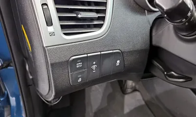Hyundai Avante 2016, 87496 км, за 3875.46 USD - фото 15