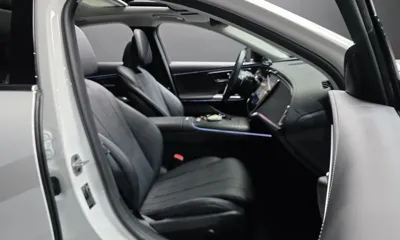Mercedes-Benz E-Class 2024, 37632 км, за 34396.74 USD - фото 26