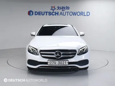Mercedes-Benz E-Class 2017, 108764 км, за 14667.99 USD