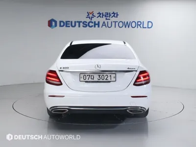 Mercedes-Benz E-Class 2017, 108764 км, за 14667.99 USD