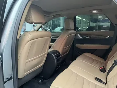 Cadillac XT5 2024, 40000 км, за 29251.93 USD - фото 10