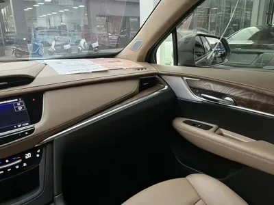 Cadillac XT5 2024, 40000 км, за 29251.93 USD - фото 11
