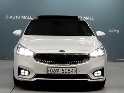 Kia K7 2017, 172790 км, за 7683.79 USD