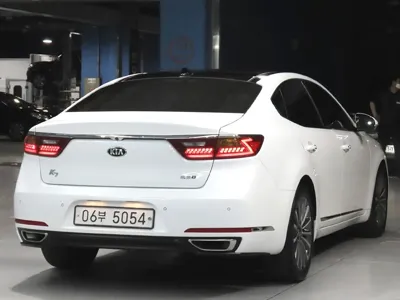 Kia K7 2017, 172790 км, за 7683.79 USD