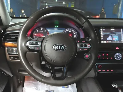 Kia K7 2017, 172790 км, за 7683.79 USD - фото 12