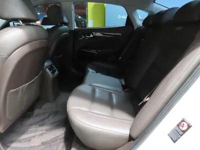 Kia K7 2017, 172790 км, за 7683.79 USD - фото 18