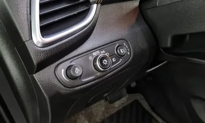 ChevroletGMDaewoo Trax 2019, 101992 км, за 6765.63 USD - фото 15