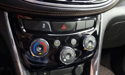 ChevroletGMDaewoo Trax 2019, 101992 км, за 6765.63 USD - фото 17