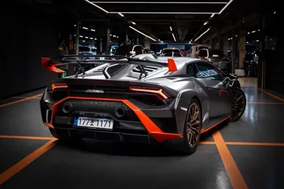Lamborghini Huracan 2022, 17700 км, за 220022.22 USD