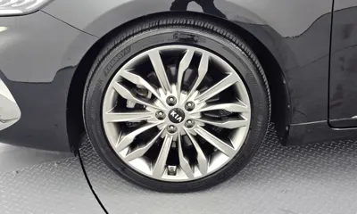 Kia K7 2020, 91395 км, за 11904.77 USD
