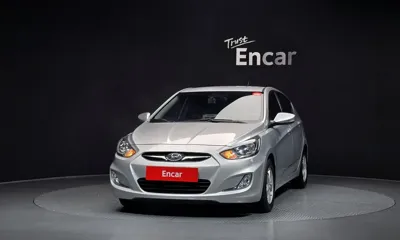 Hyundai Accent 2015, 74596 км, за 3838.15 USD