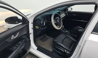 Kia K3 2020, 67733 км, за 8318.47 USD - фото 10