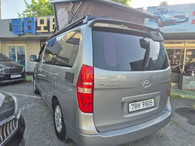 Hyundai Starex 2015, 70000 км, за 9124.33 USD - фото 6