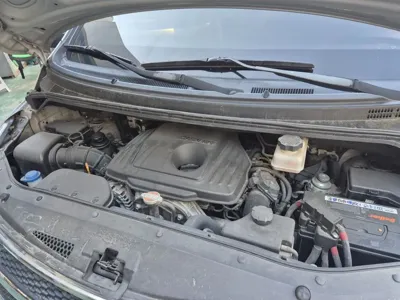 Hyundai Starex 2015, 70000 км, за 9124.33 USD - фото 19