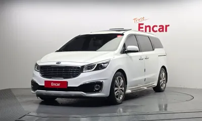 Kia Canival · 2017 год