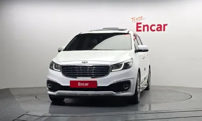 Kia Canival 2017, 129365 км, за 7862.57 USD
