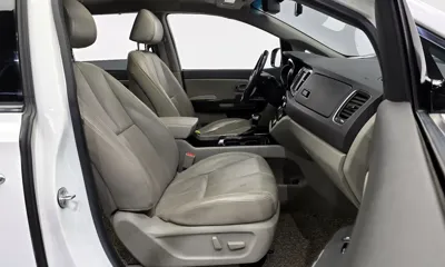 Kia Canival 2017, 129365 км, за 7862.57 USD - фото 11