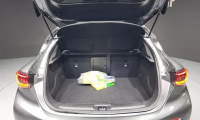 Infiniti Q30 2019, 62749 км, за 8278.14 USD - фото 20