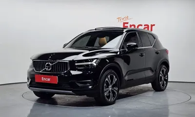 Volvo XC40 · 2021 год