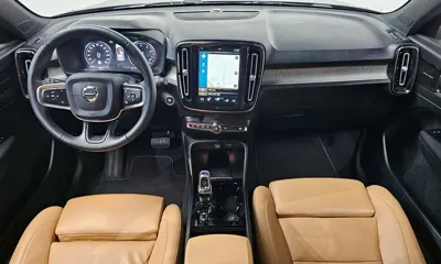 Volvo XC40 2021, 38236 км, за 19830.79 USD - фото 7