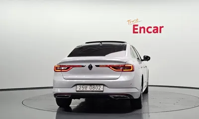 Renault-KoreaSamsung SM6 2016, 102131 км, за 4923.2 USD