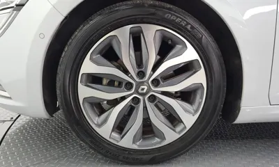 Renault-KoreaSamsung SM6 2016, 102131 км, за 4923.2 USD