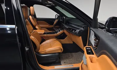 Lincoln Aviator 2021, 45380 км, за 29055.88 USD - фото 11