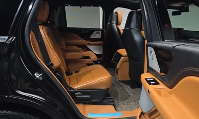 Lincoln Aviator 2021, 45380 км, за 29055.88 USD - фото 12