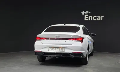 Hyundai Avante 2023, 28907 км, за 11230.84 USD