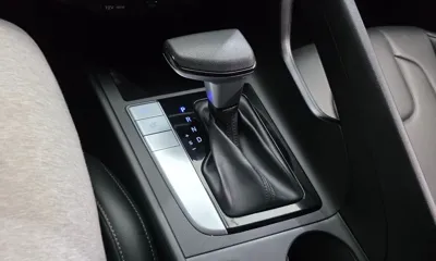 Hyundai Avante 2023, 28907 км, за 11230.84 USD - фото 9