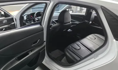 Hyundai Avante 2023, 28907 км, за 11230.84 USD - фото 11