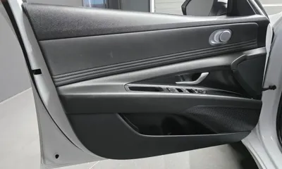 Hyundai Avante 2023, 28907 км, за 11230.84 USD - фото 24