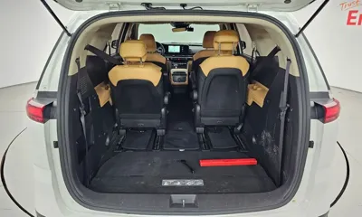Kia Canival 2023, 85709 км, за 16345.02 USD - фото 20